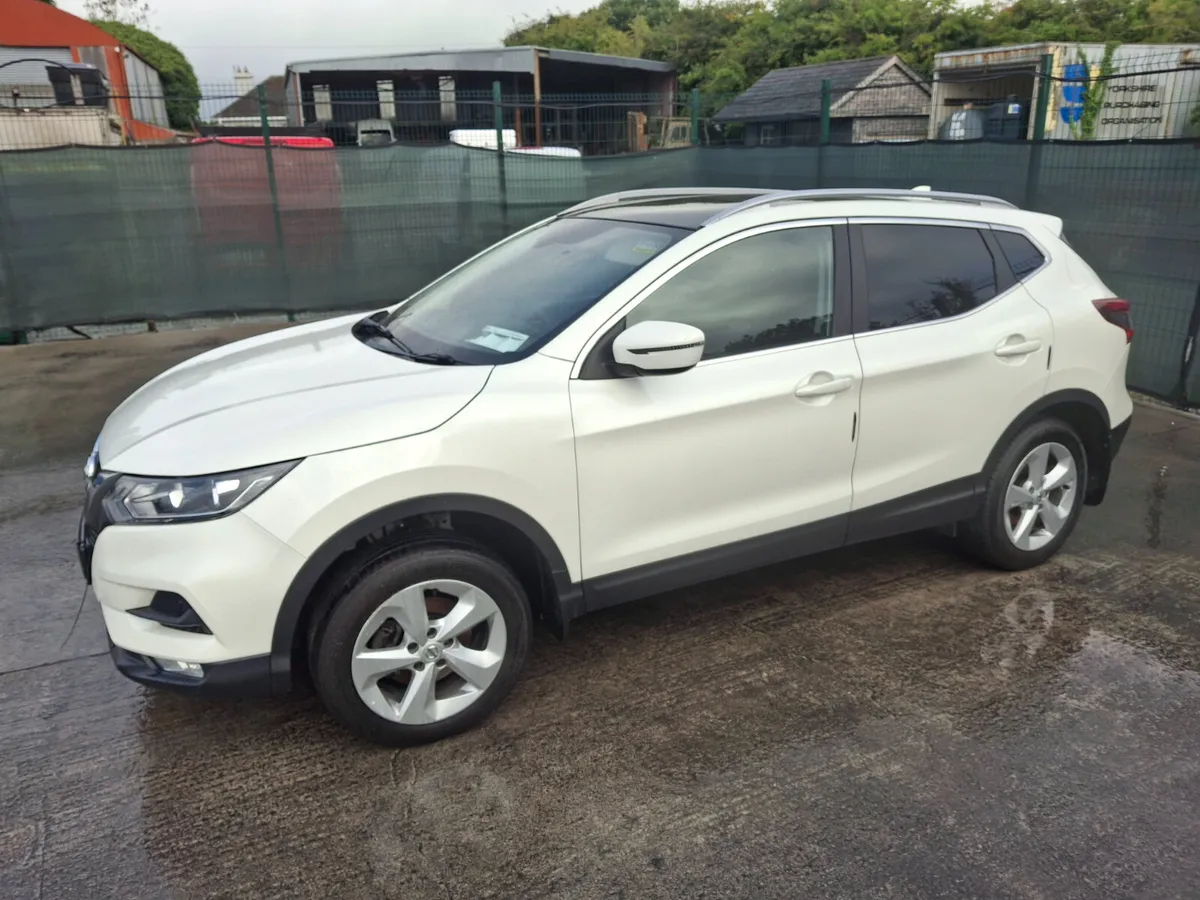 2019 Nissan Qashqai - Image 1