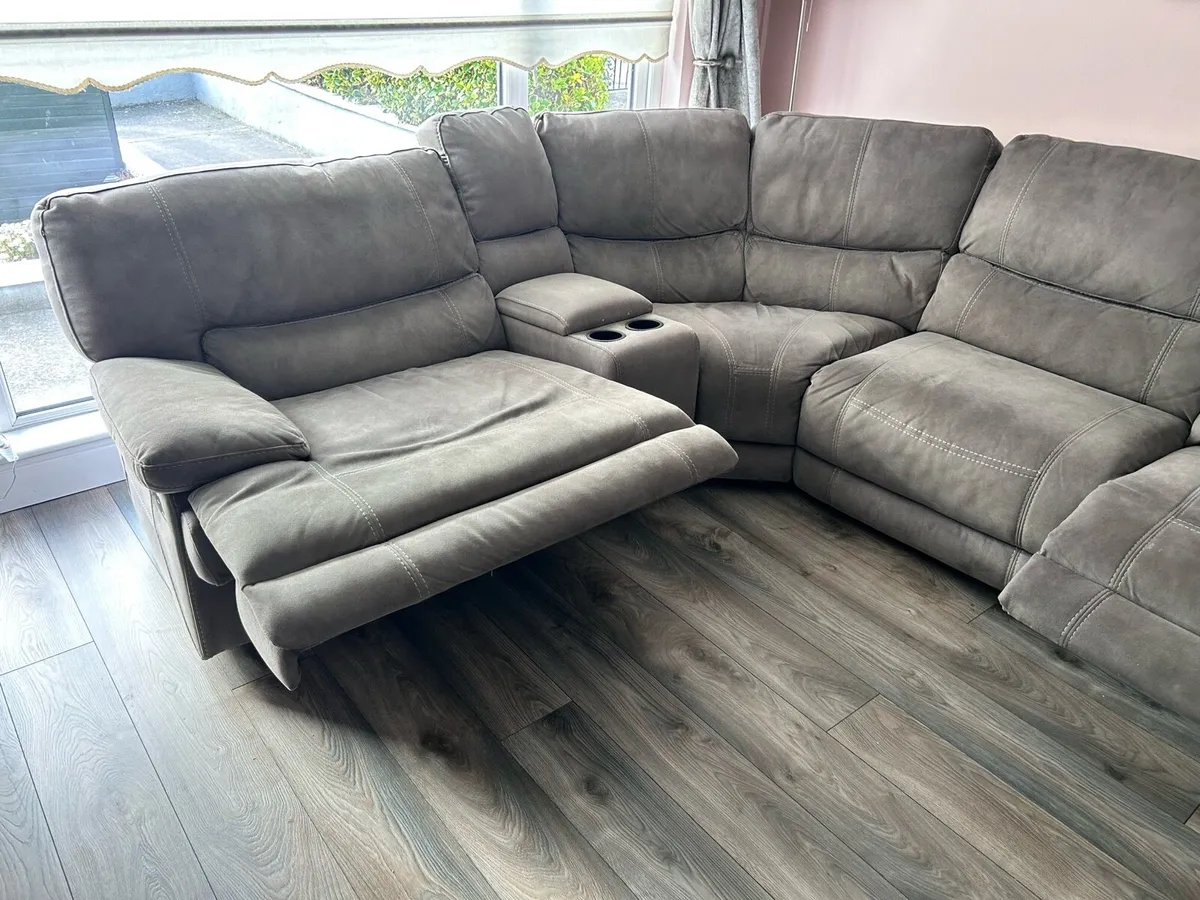 Corner Sofa - Image 4