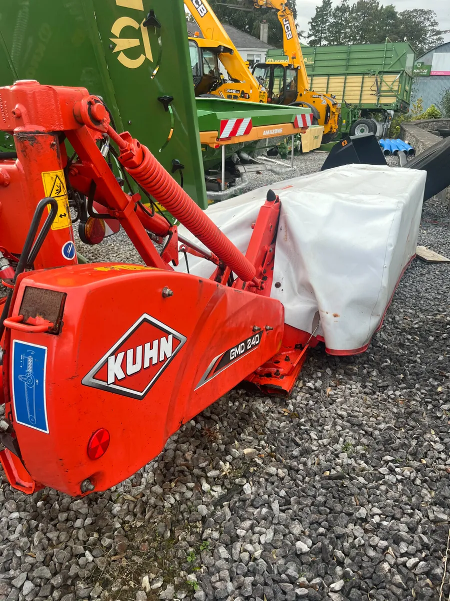 KUHN GMD 240 8FT DISC MOWER - Image 1