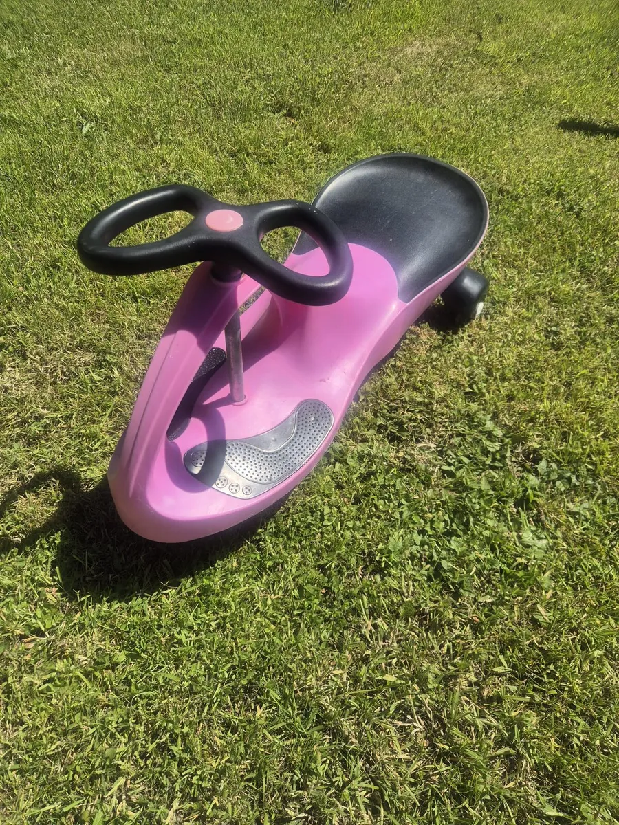 Childs wiggle pink car - Image 1