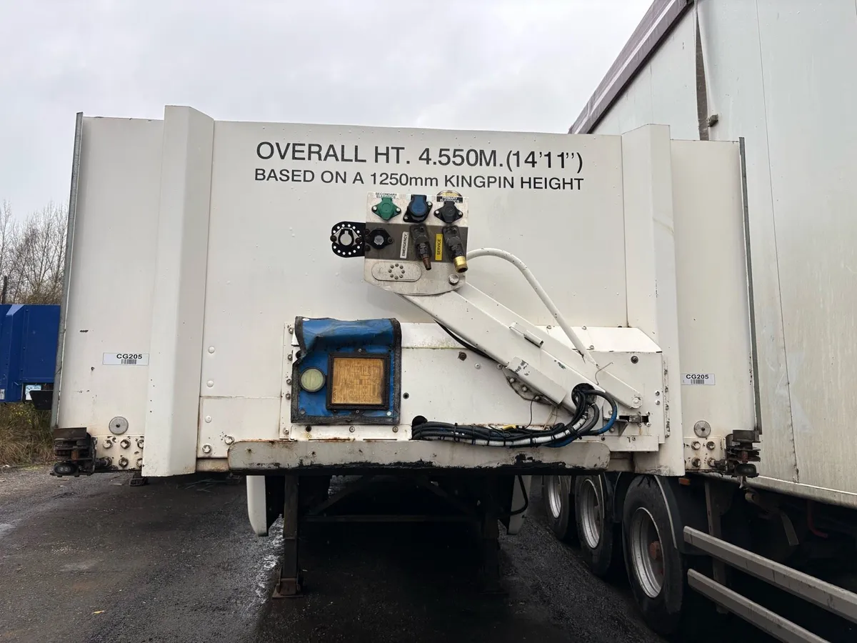 2017 SDC Stepframe 13.6MT Trailer - Image 3