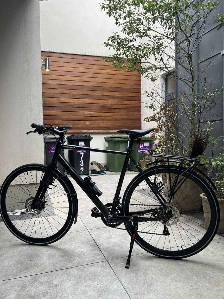 Orbea Vector Hybrid Communter Bicycle - Image 1