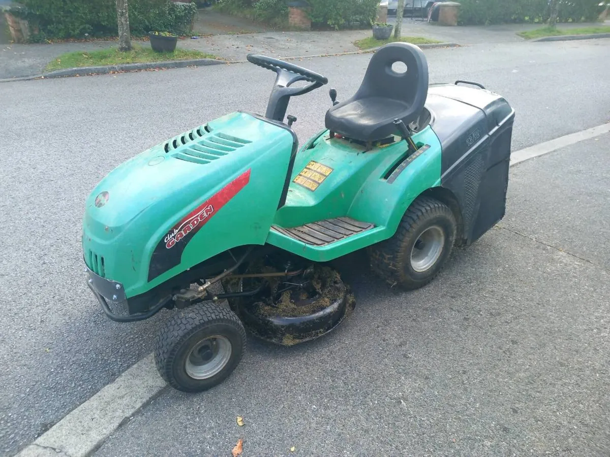 Ride on lawnmower - Image 2