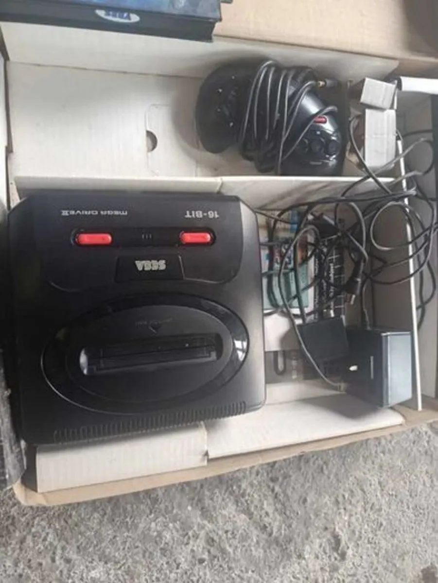SEGA MEGA DRIVE II Console - Image 2