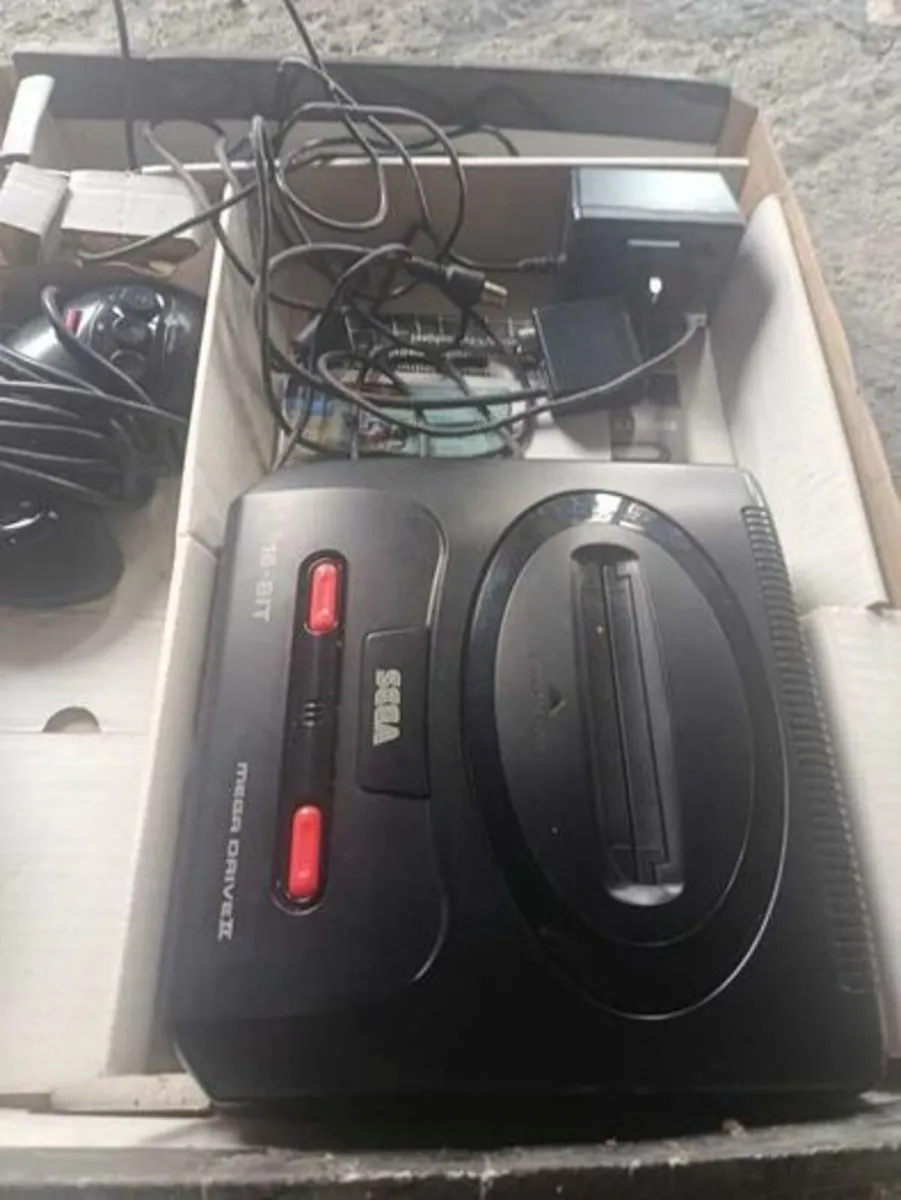 SEGA MEGA DRIVE II Console - Image 4