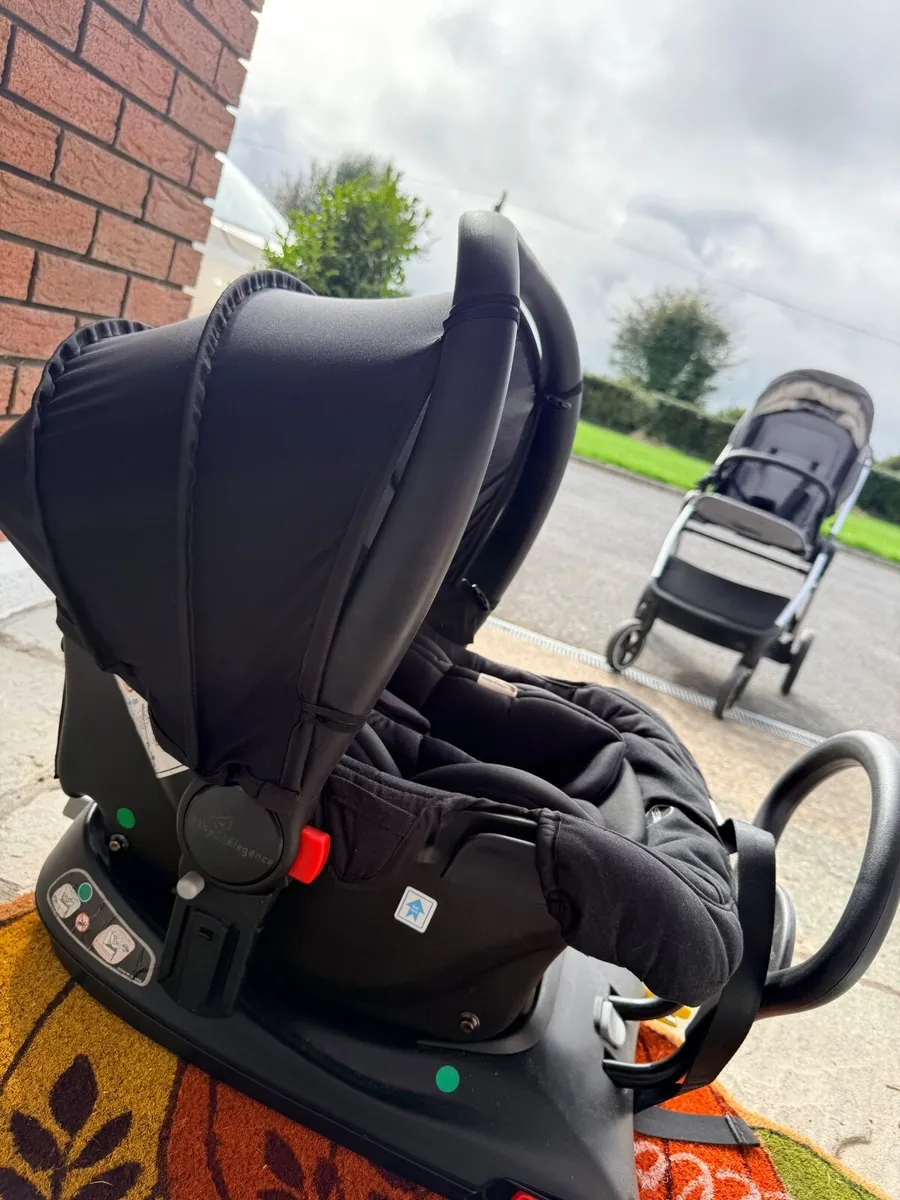 Pram - Image 3
