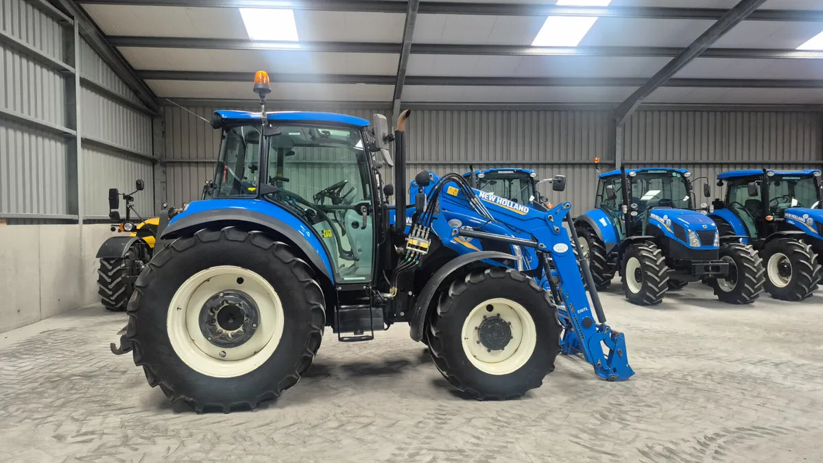 New Holland T5.105 - Image 4