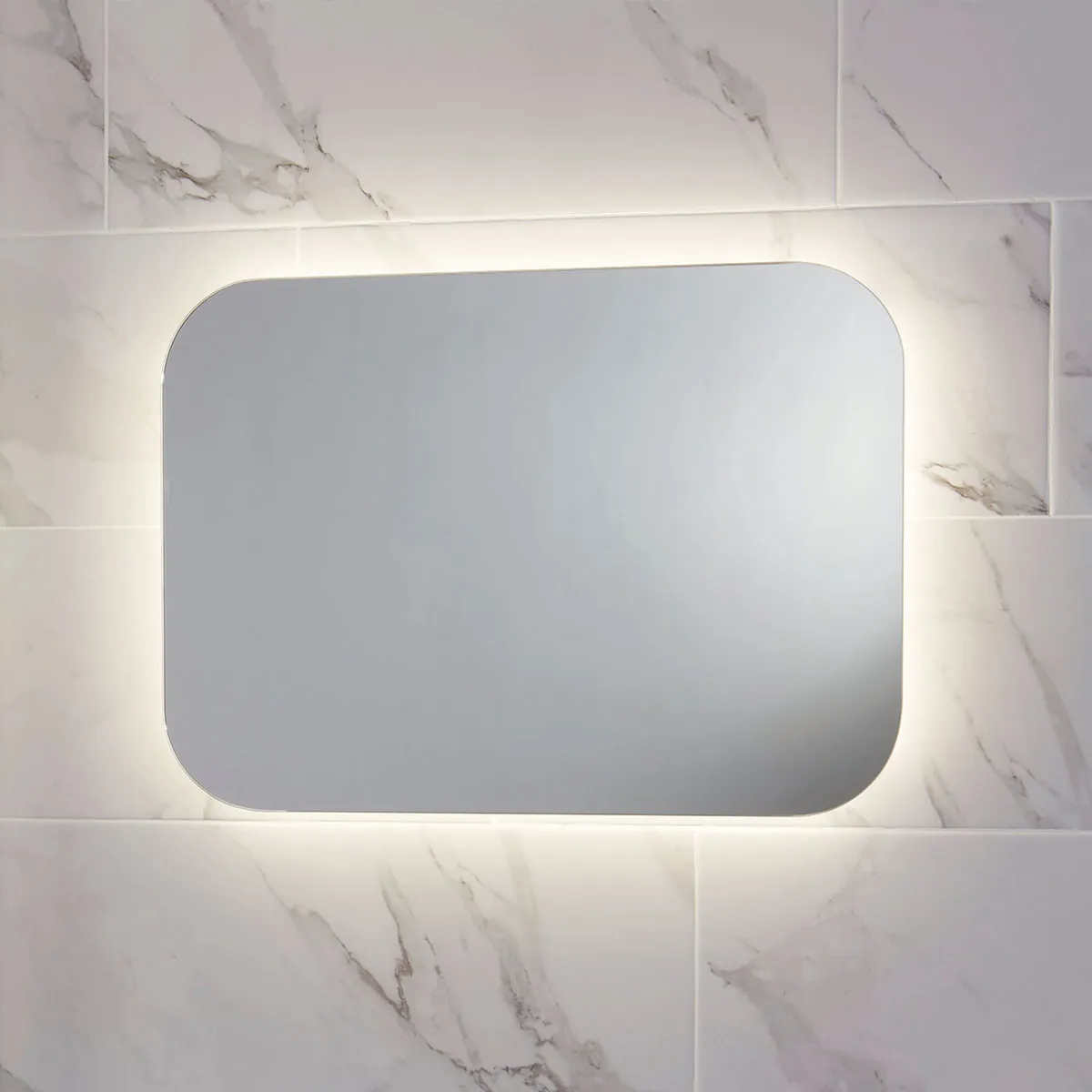 Aura Led Mirror 800 X 600 Brand New - Image 2