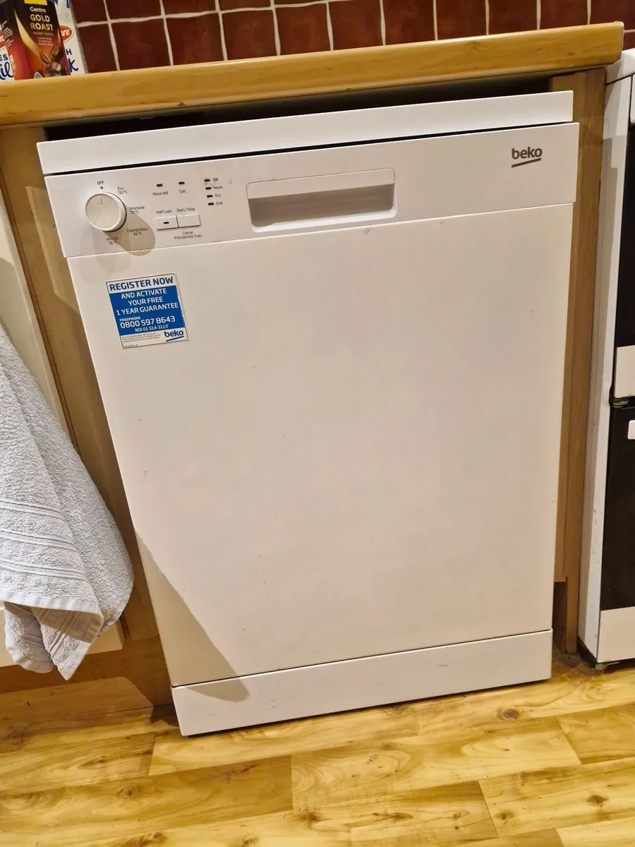 Dishwasher - Image 2
