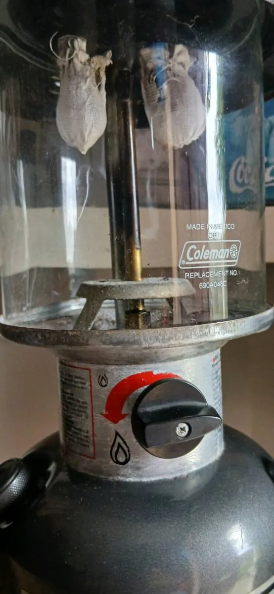 Coleman powerhouse duel fuel lantern - Image 3