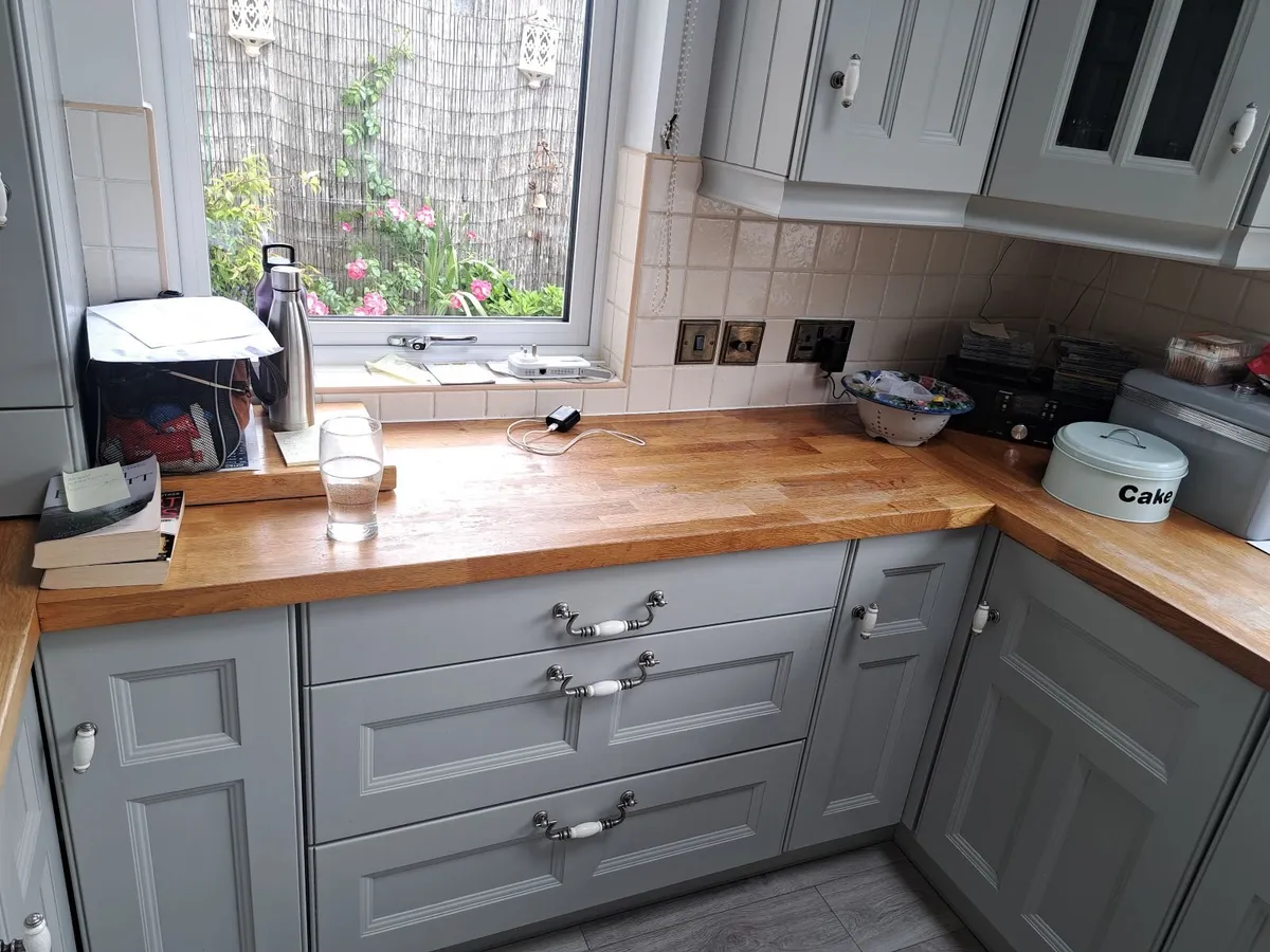 Solid Oak worktop - Image 3