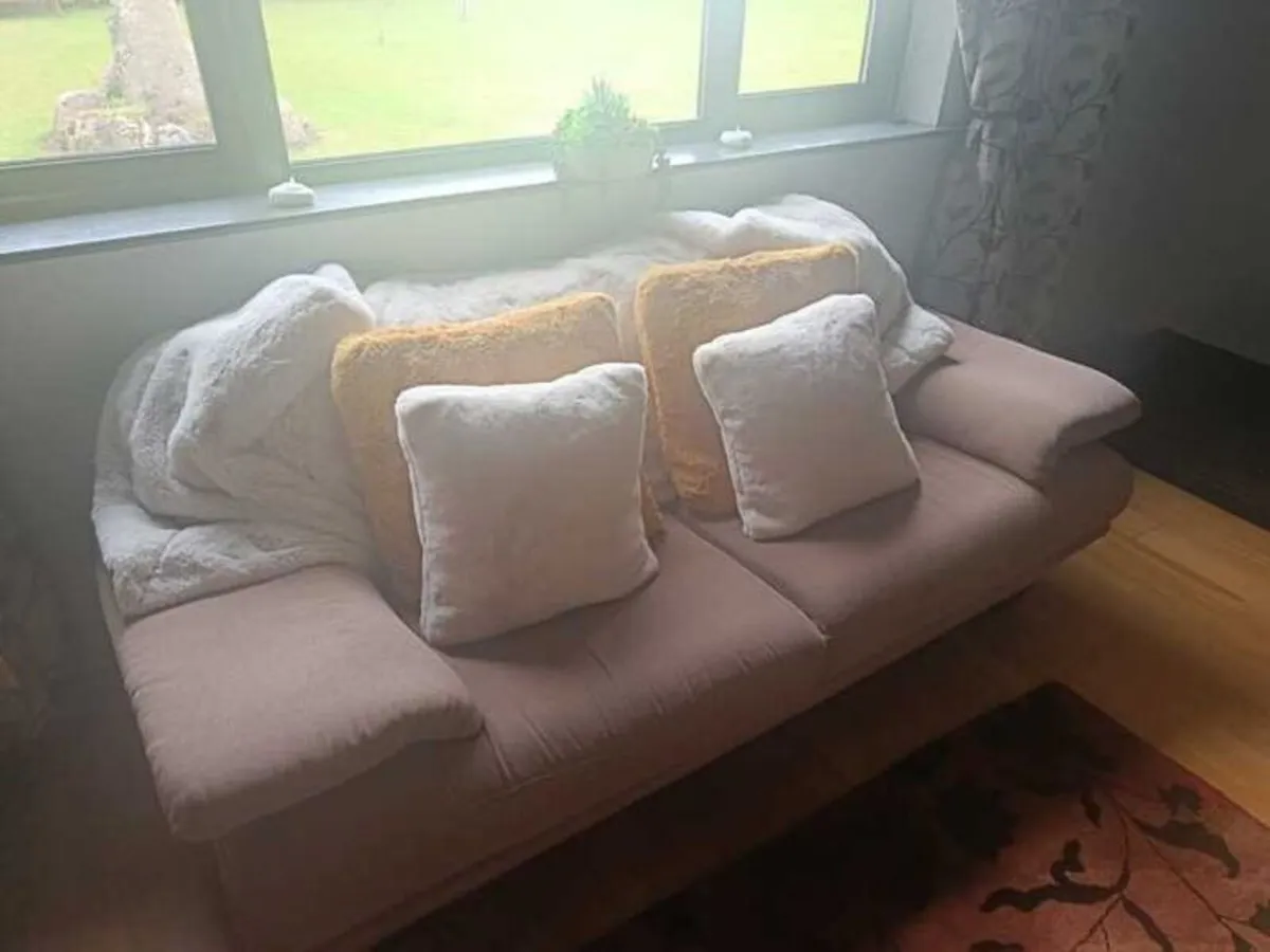 2 & 3 Seater Taupe/Fawn Sofa Set - Image 4