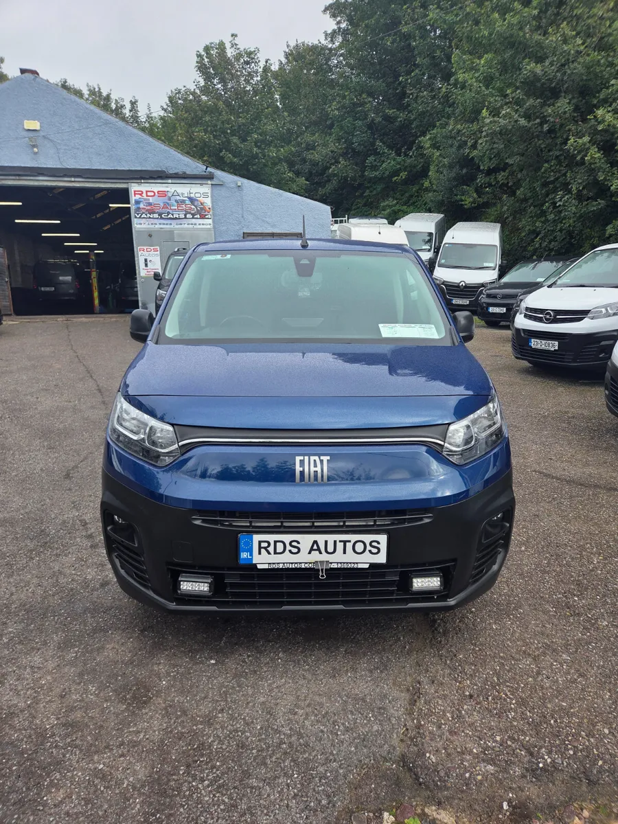 🔥24 FIAT DOBLO HIGH SPEC🔥 - Image 2