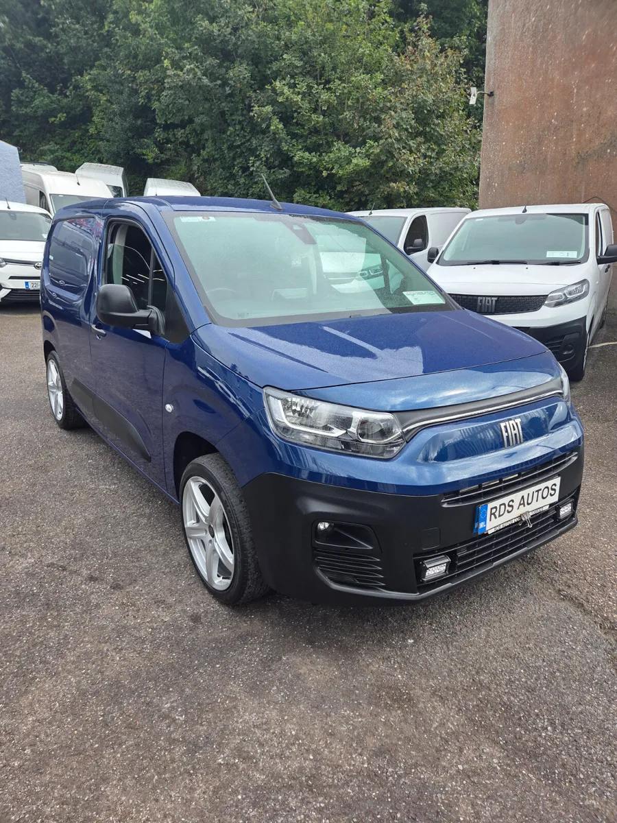 🔥24 FIAT DOBLO HIGH SPEC🔥 - Image 1