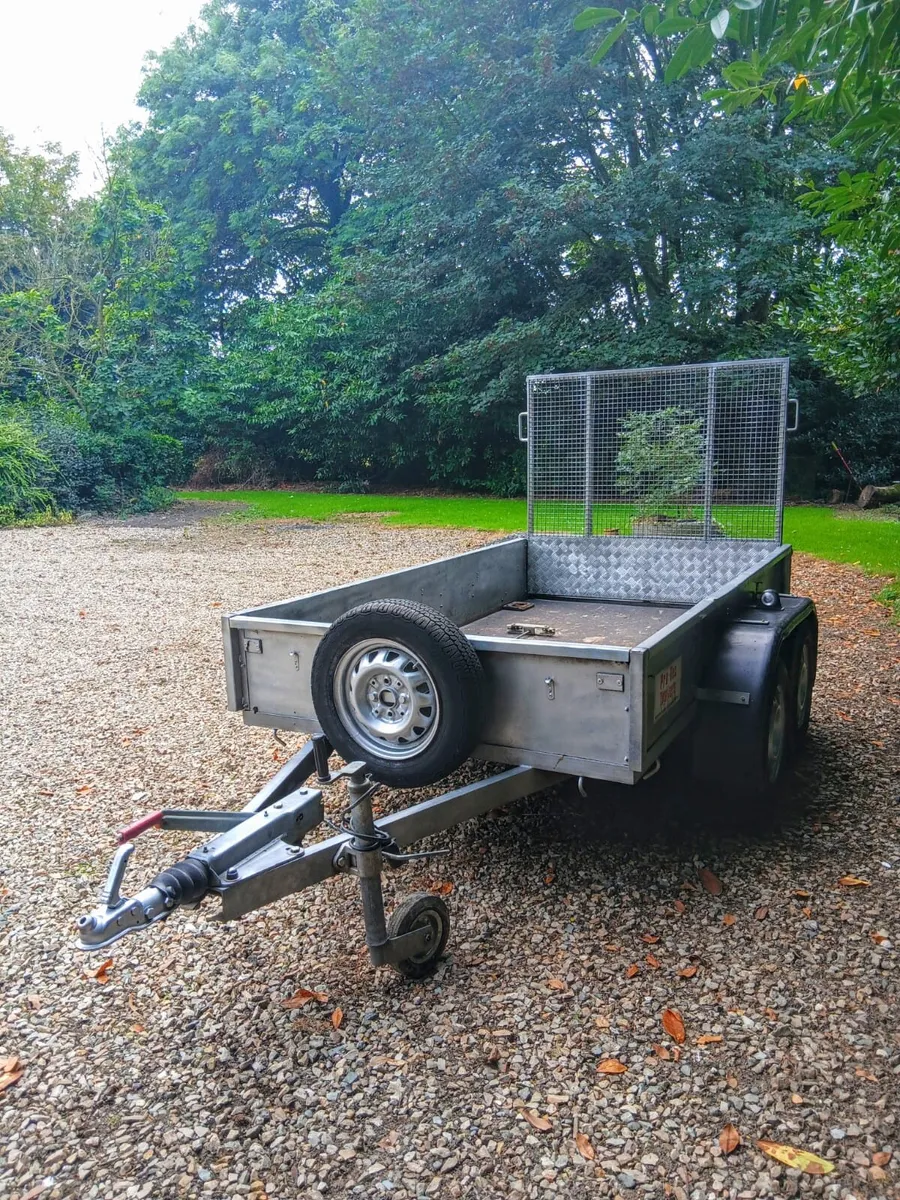 Double axle trailer - Image 1