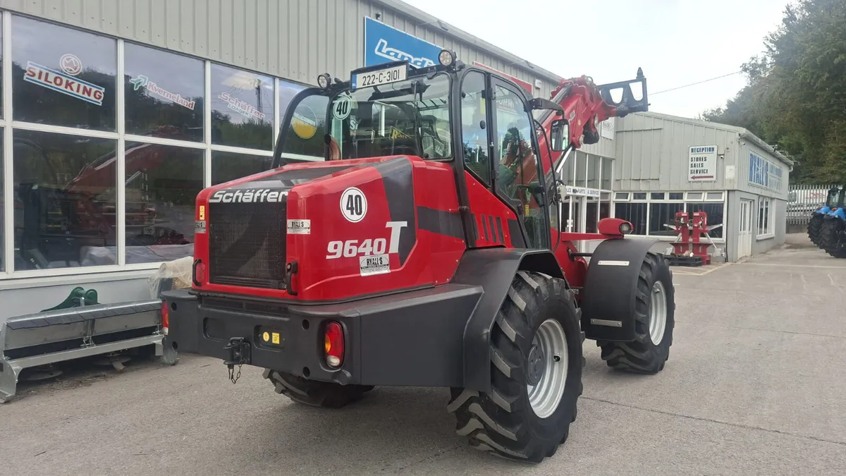 Schaffer 9640 T 2022 Loader - Image 2