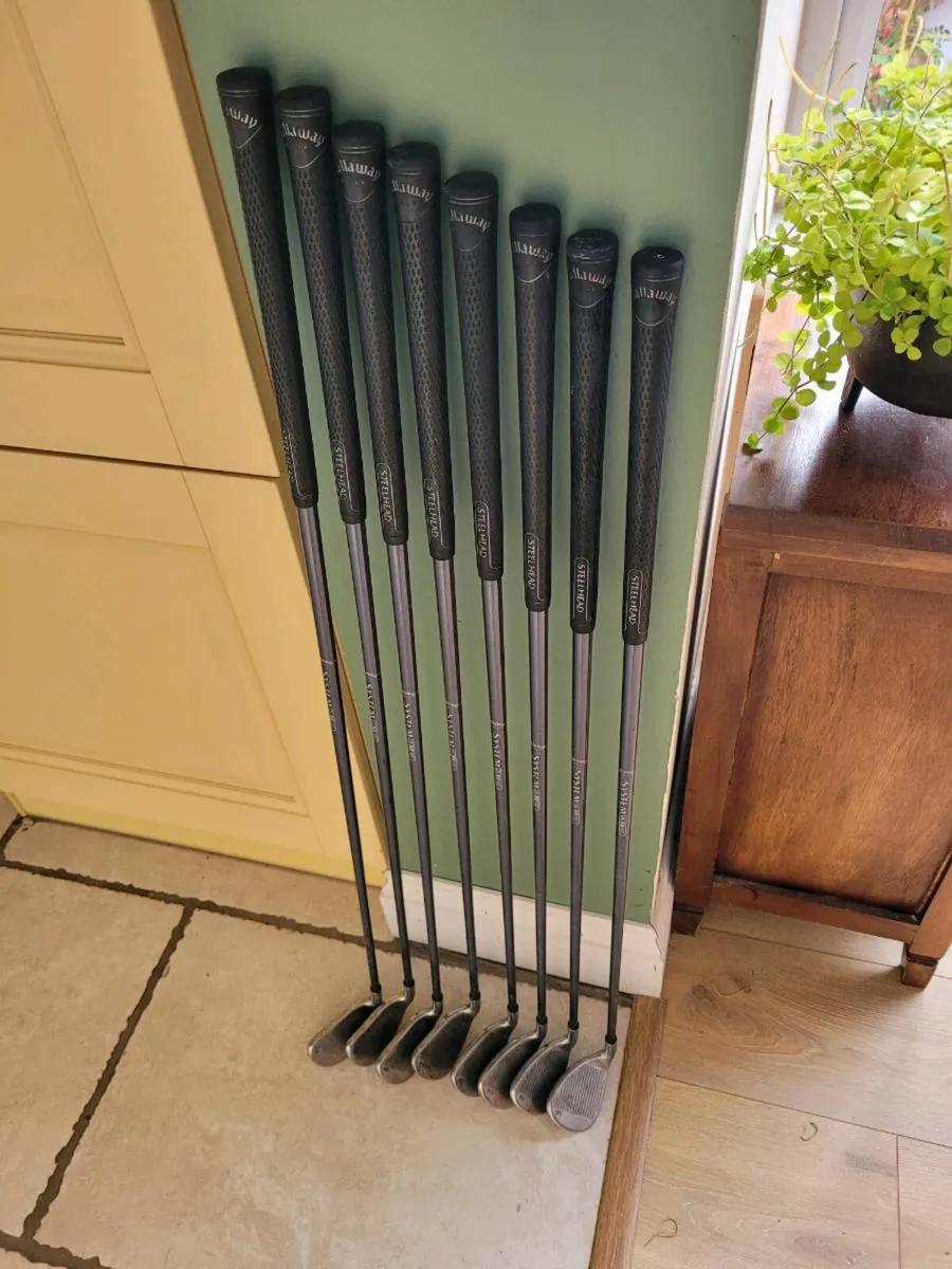 Golf irons - Image 1