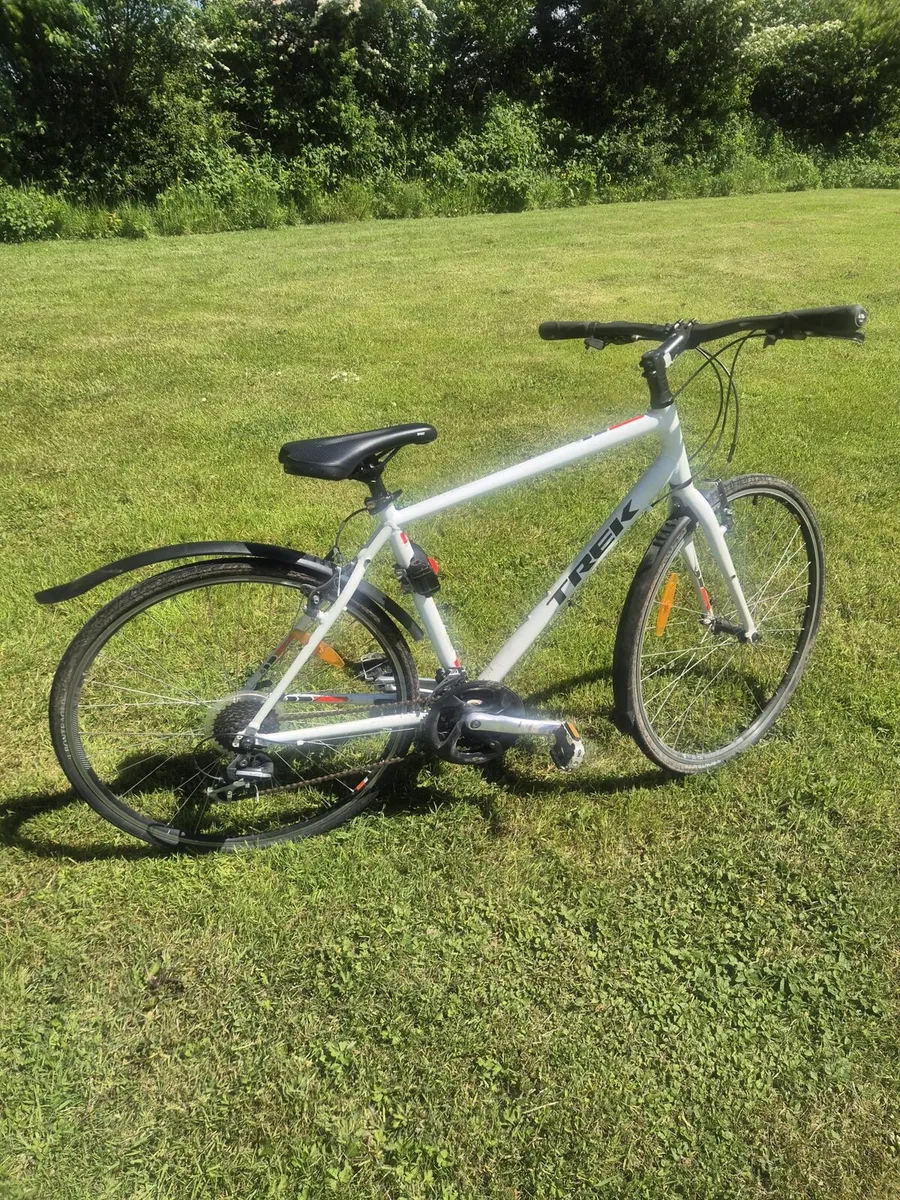 TREK adults bike - Image 3