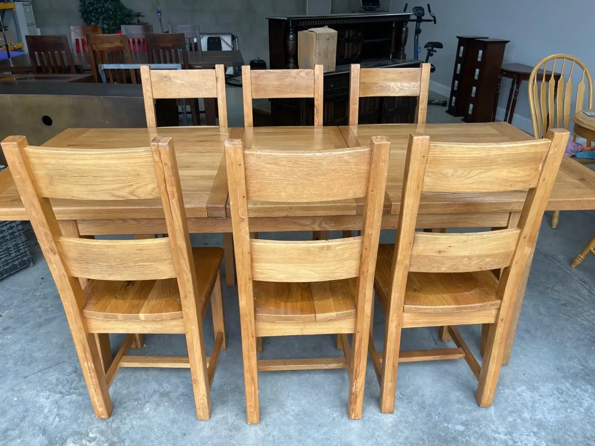 Solid Oak Table - Image 4