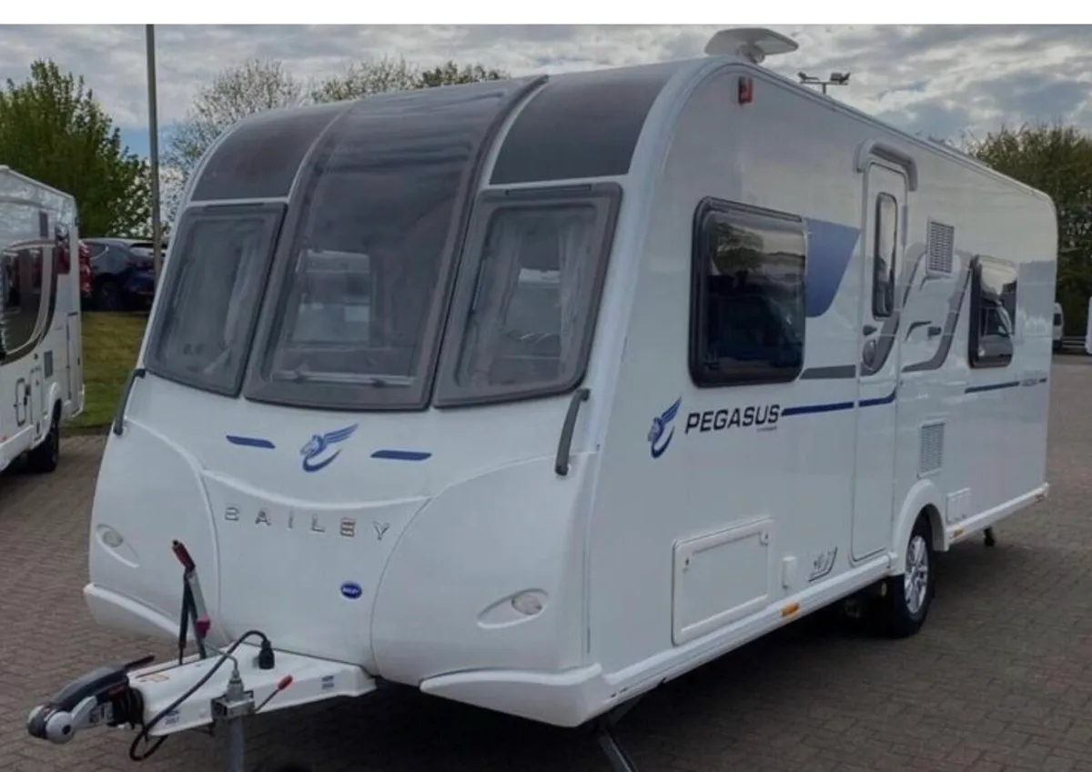 2016 BAILEY ANCONA 5 BERTH CARAVAN - Image 2
