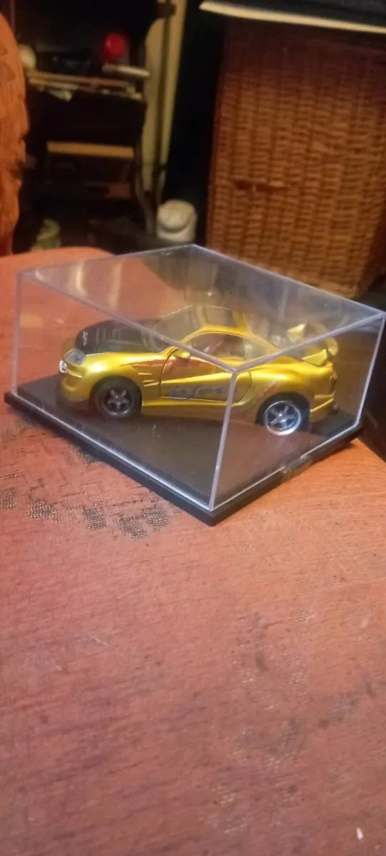 SLAP JACKS  TOYOTA  SUPRA GOLD   DIE-CAST MODLE  . - Image 4