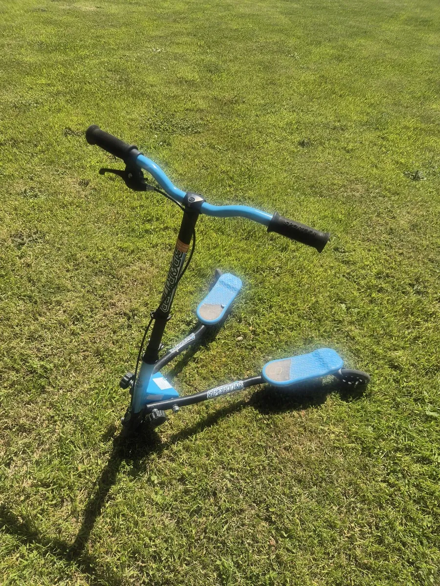 Flicker scooters pink & blue for sale - Image 1