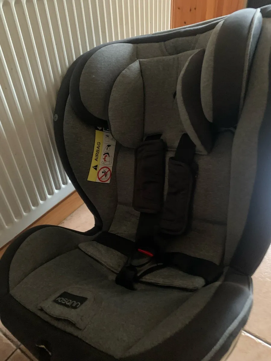 360 spin isofix car seat..Gorey - Image 1