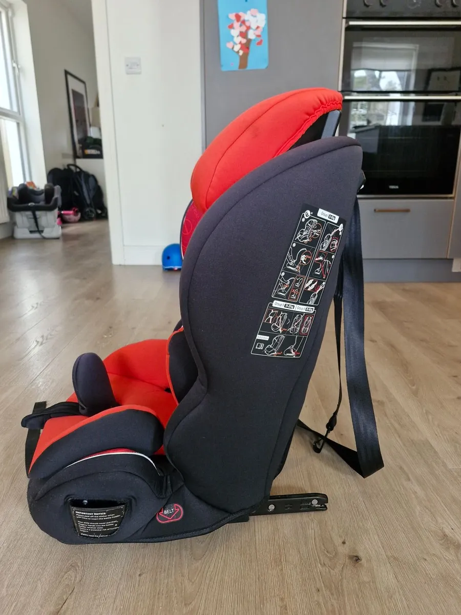 Infababy Isofix Car Seat - Image 2