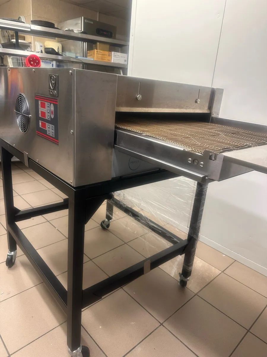Brand new 18 inch electric pizza oven for sale - Image 1