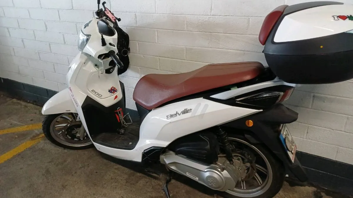 Moped - Image 4