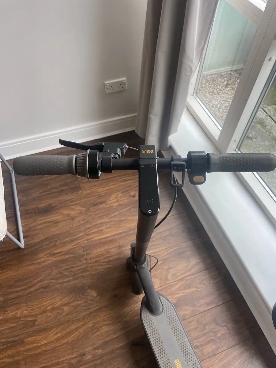 Segway Ninebot G30 Max - Non runner for repair - Image 2