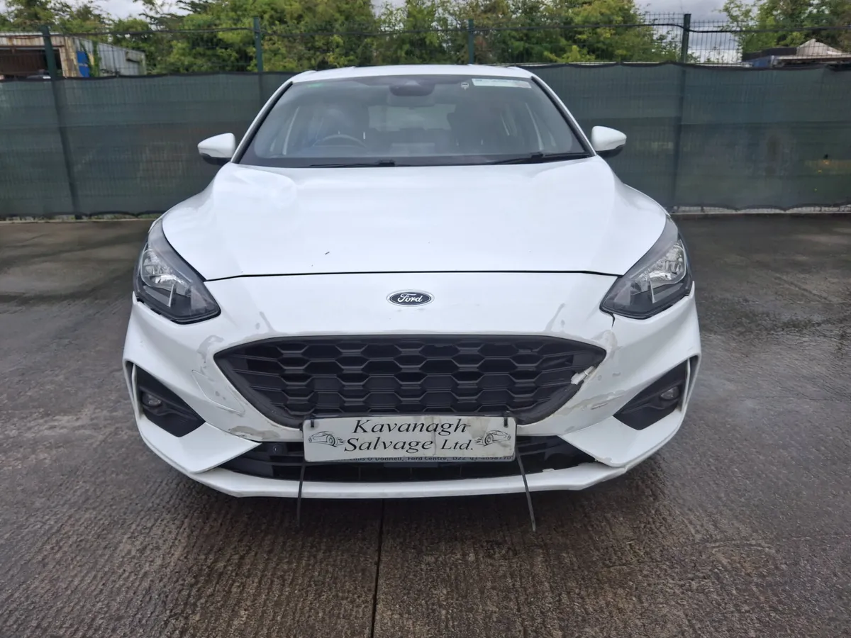 201 Ford Focus  ST -Line  1.5 Diesel - Image 4