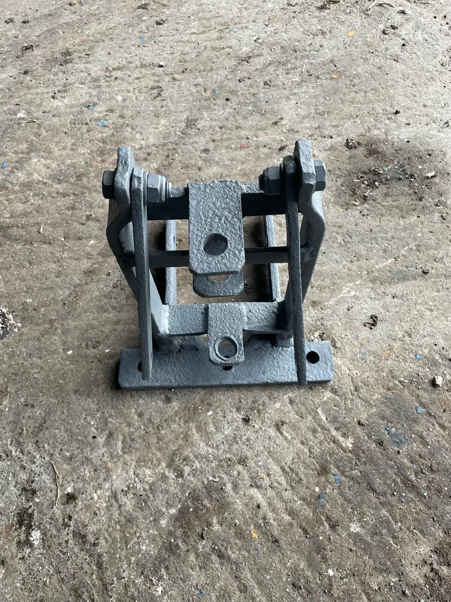 Hitch trailer beet chopper mixer - Image 1