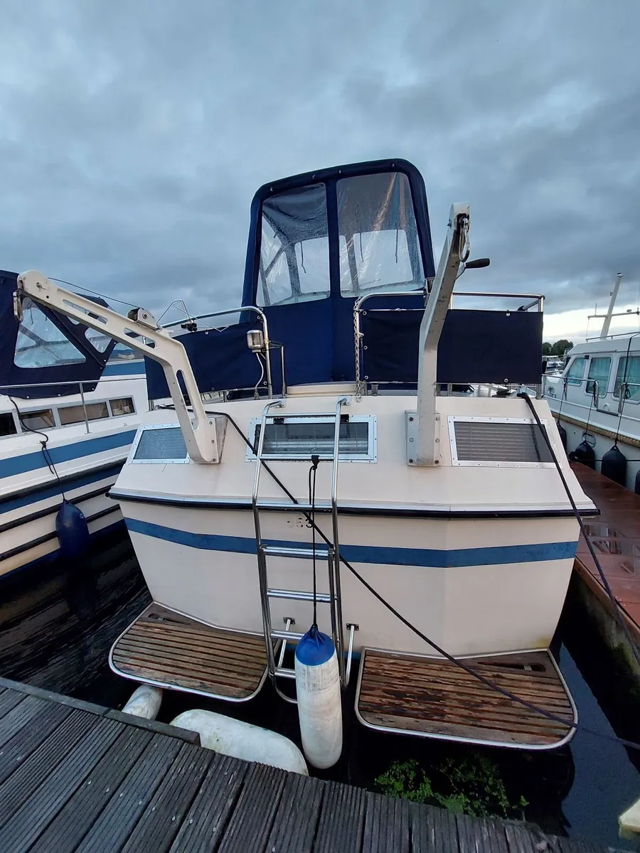 Boat - Image 3