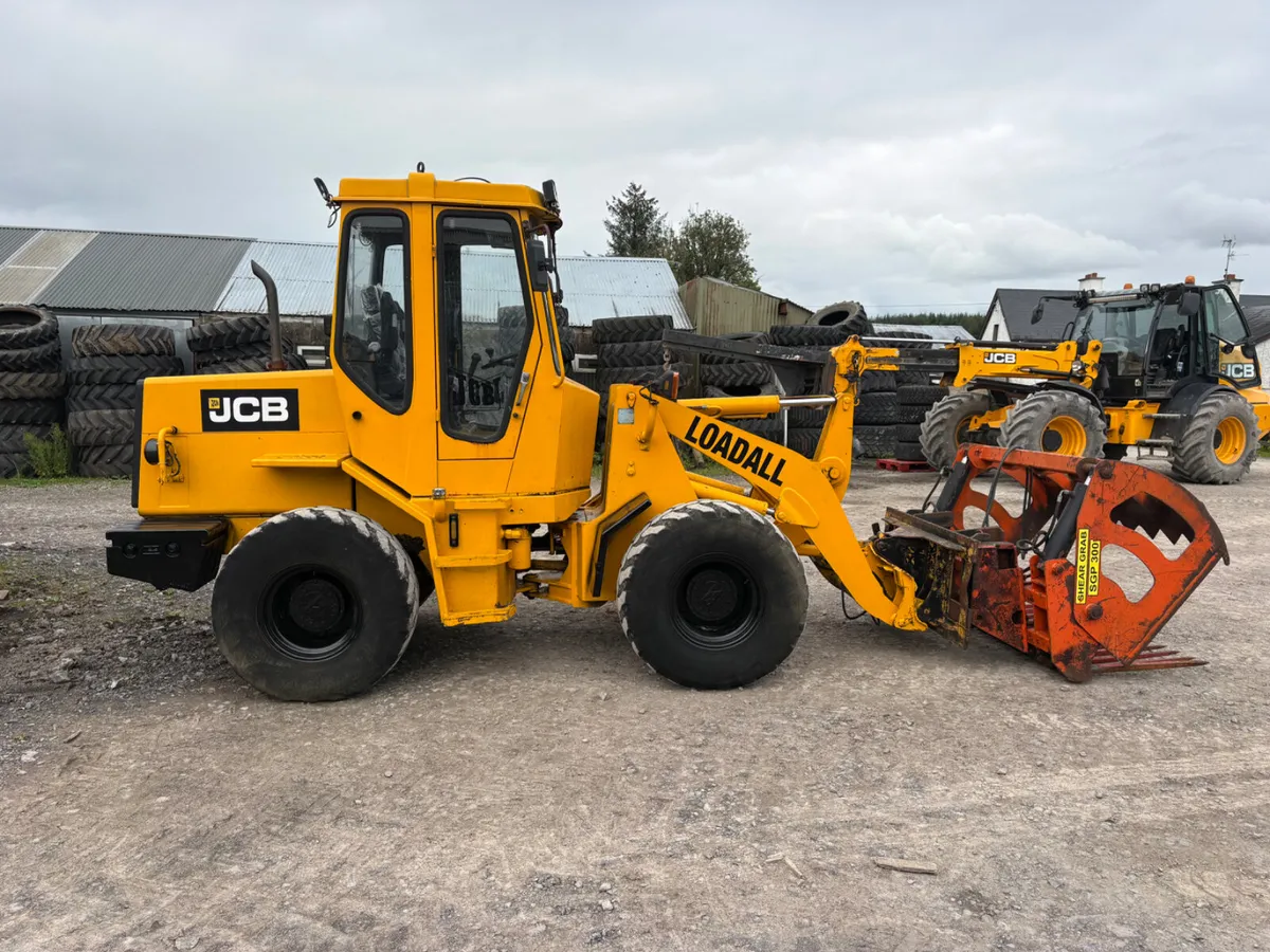 Loading shovel and grab - Image 3