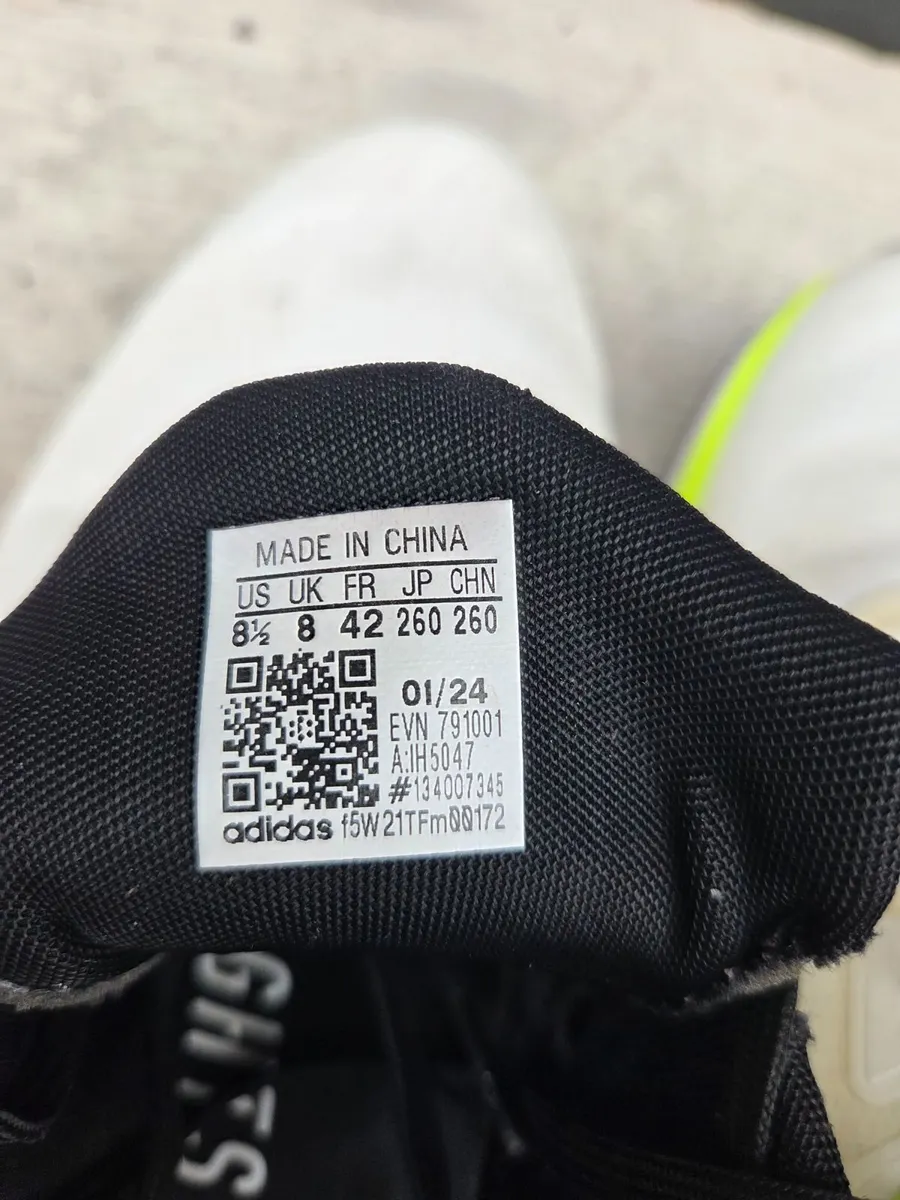 Golf Shoes - Image 2