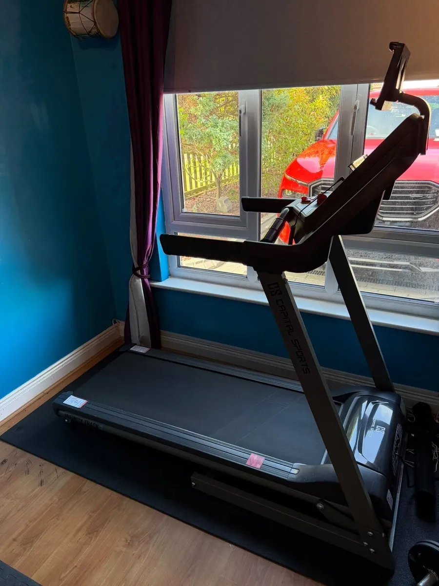 Treadmill - Image 1