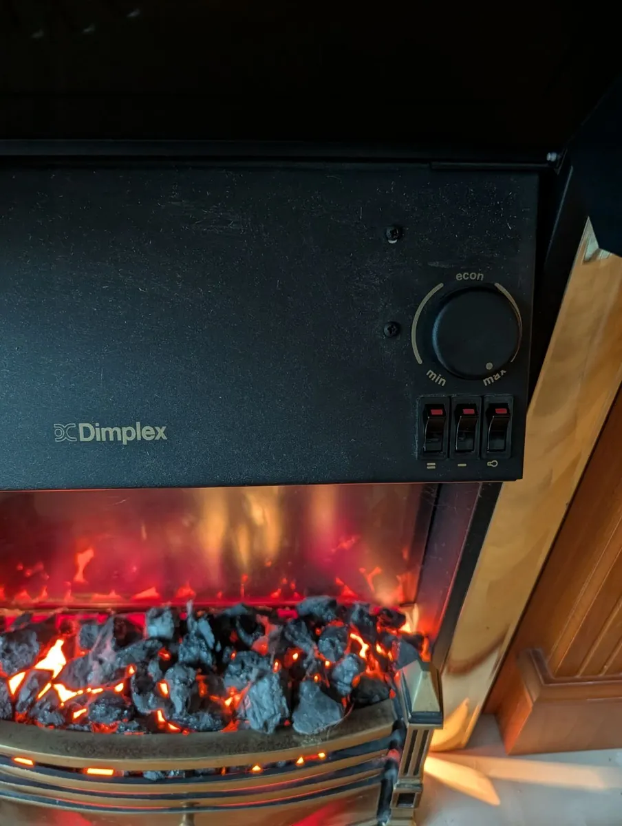 Dimplex Electric Fireplace - Flame effect + heat - Image 3