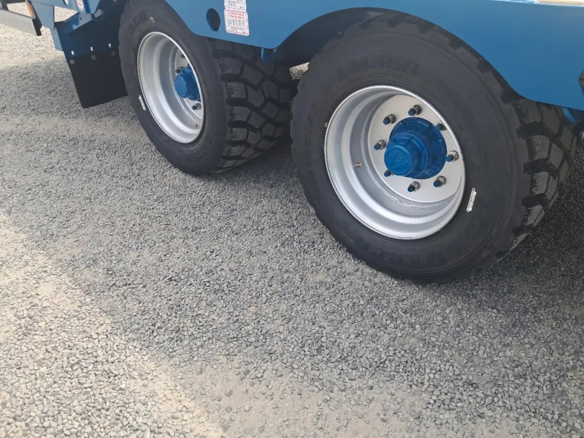 New Kane 2 axle hydraulic beavertail - Image 3