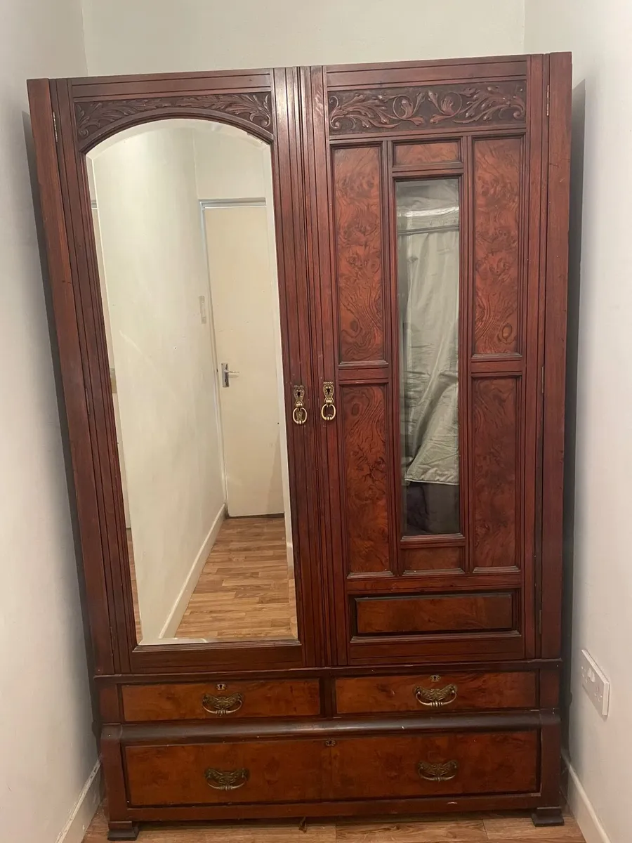 Antique wardrobe - Image 1