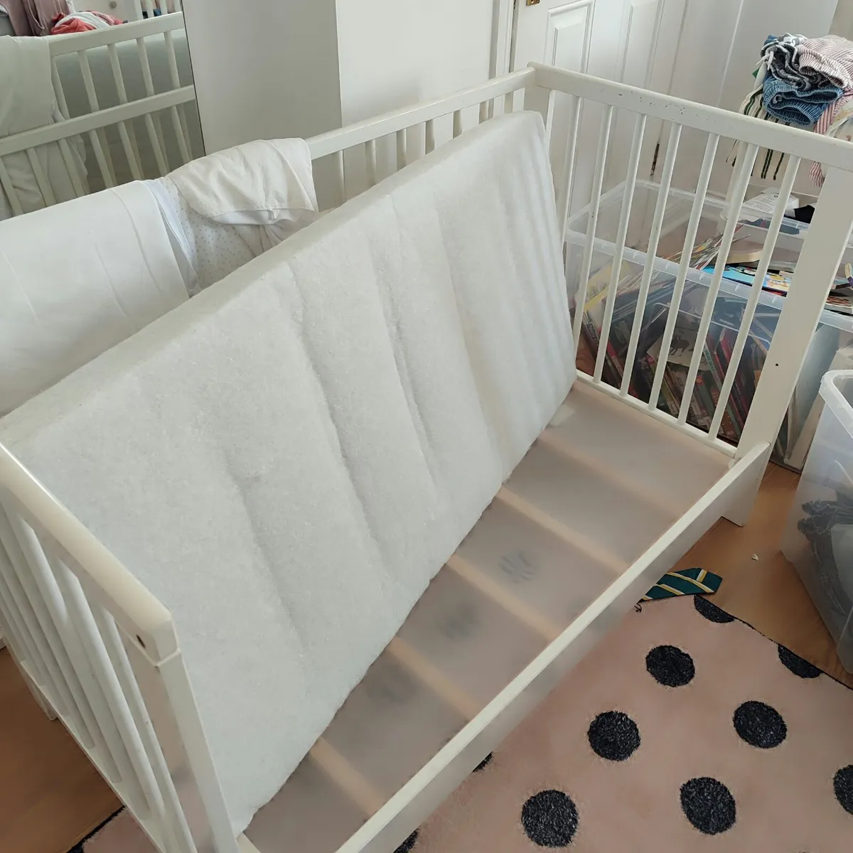 Children's White Cot, 5-Drawer Chest of Drawers - Image 1