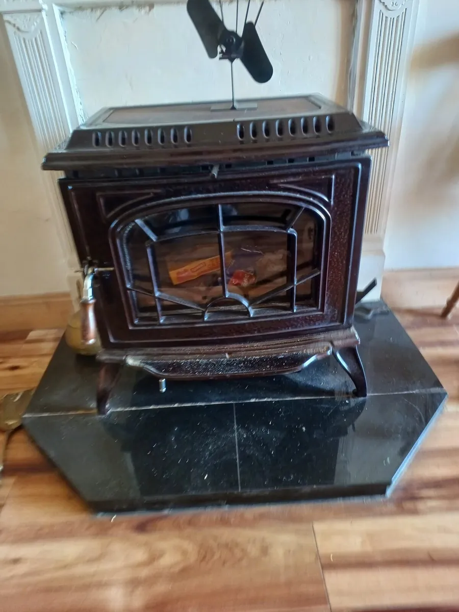Stanley stove - Image 2