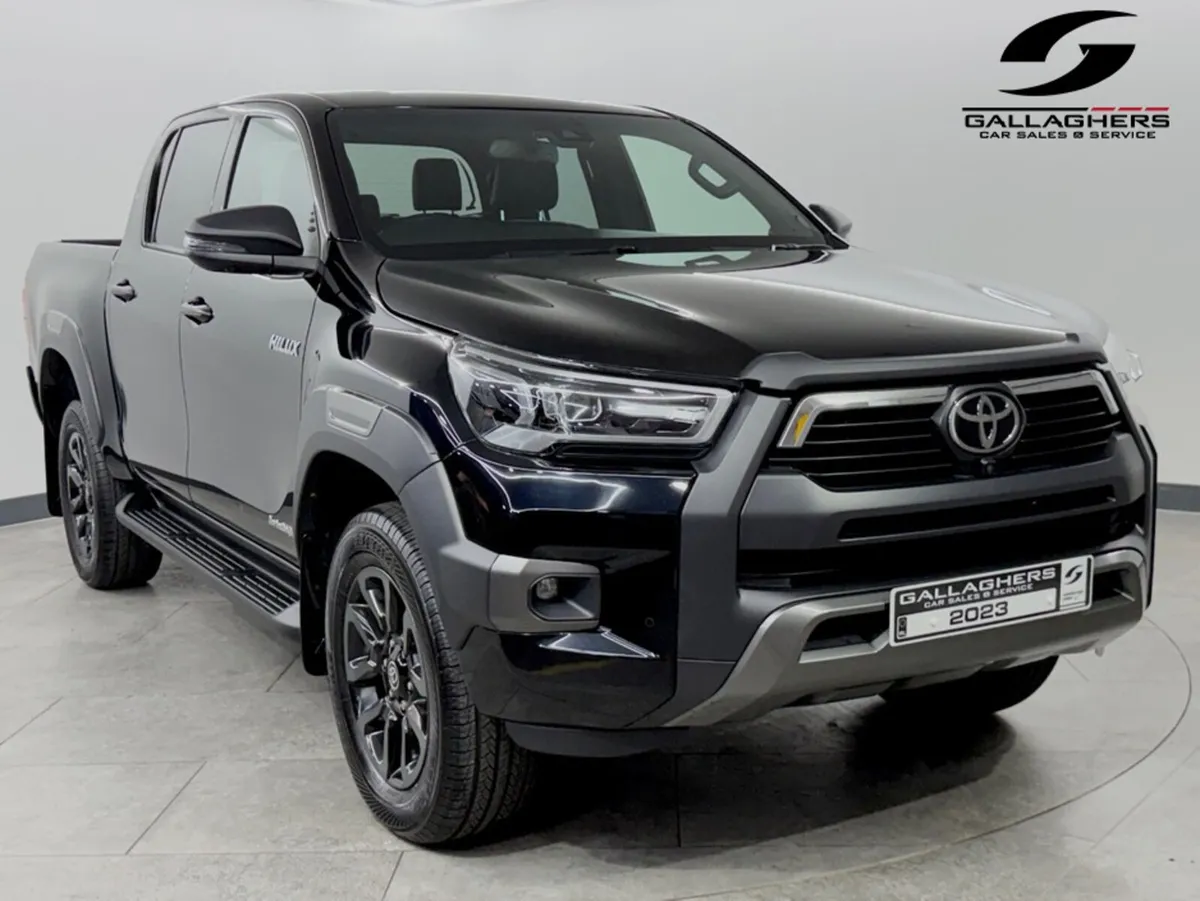 Toyota Hilux (232) INVINCIBLE X 2.8 D-4D 4WD AUTO - Image 1