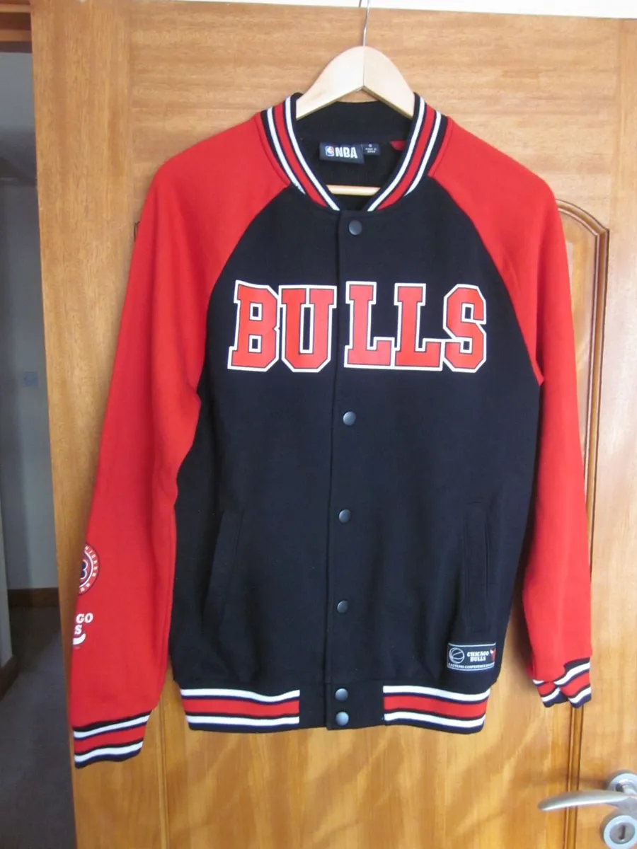 NBA Basketball Chicago Bulls  Primark Jacket Sz. S - Image 2