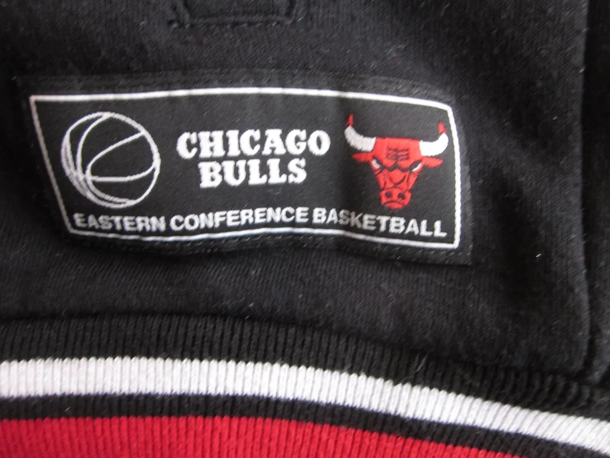 NBA Basketball Chicago Bulls  Primark Jacket Sz. S - Image 3
