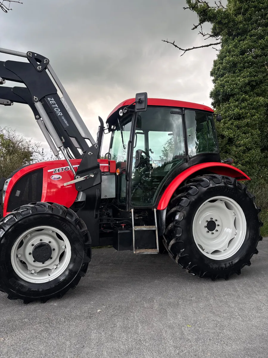 Zetor proxima  Tractor - Image 2