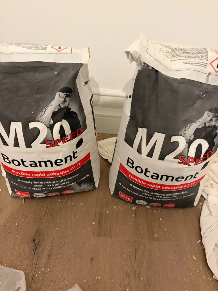 Tiling supplies - Image 1