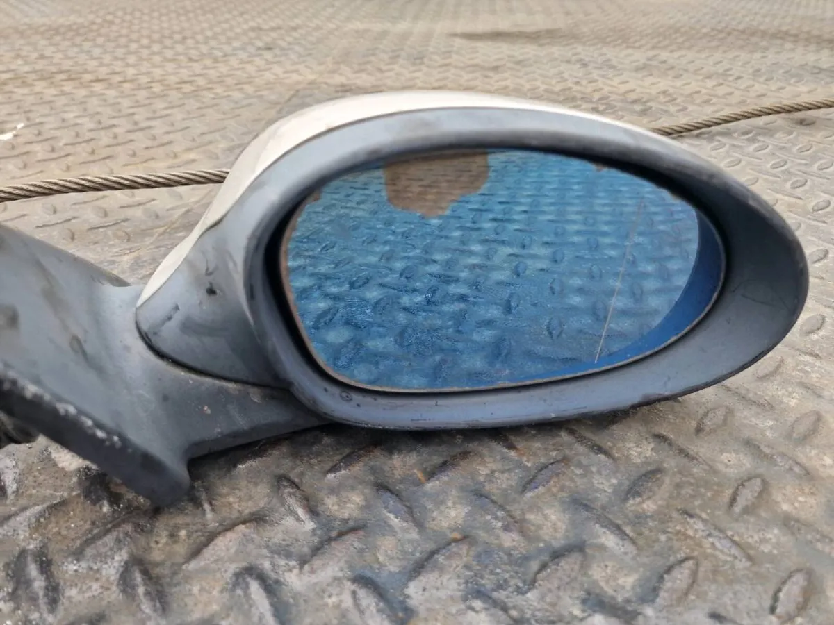 Bmw e90 320d - Image 2