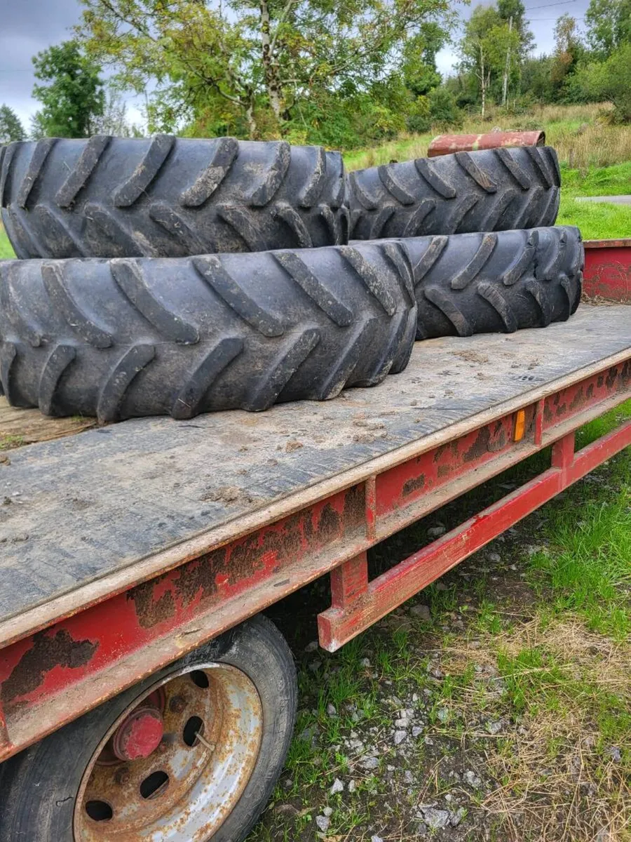 Tractor tyres - Image 1