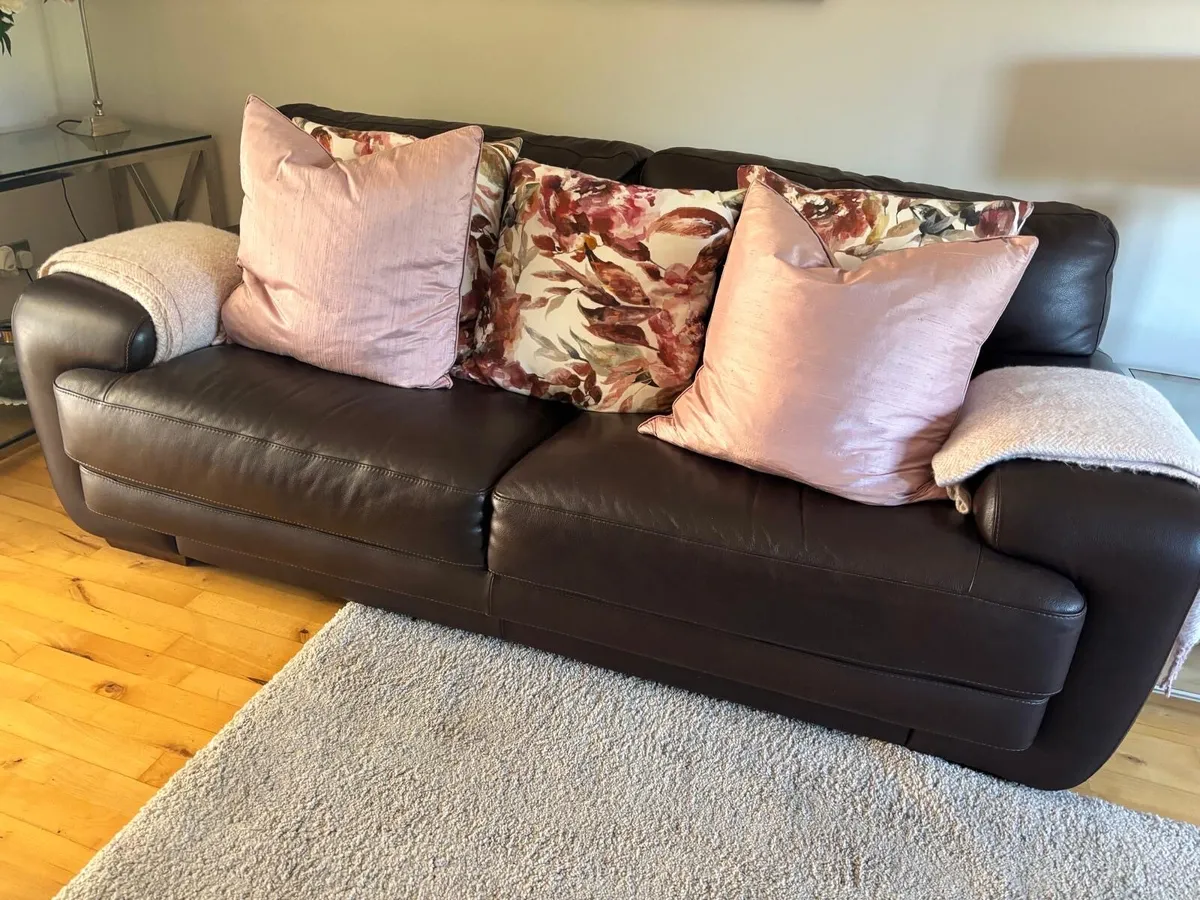 Brown Leather Suite - Image 1